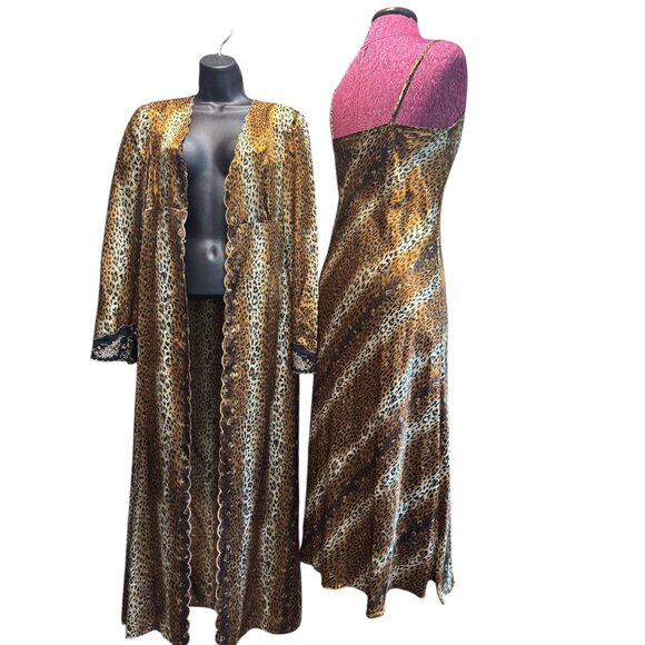Kim Rogers Leopard Print 2-Piece Set Medium Intimates Robe & Nightgown - Picture 3 of 14